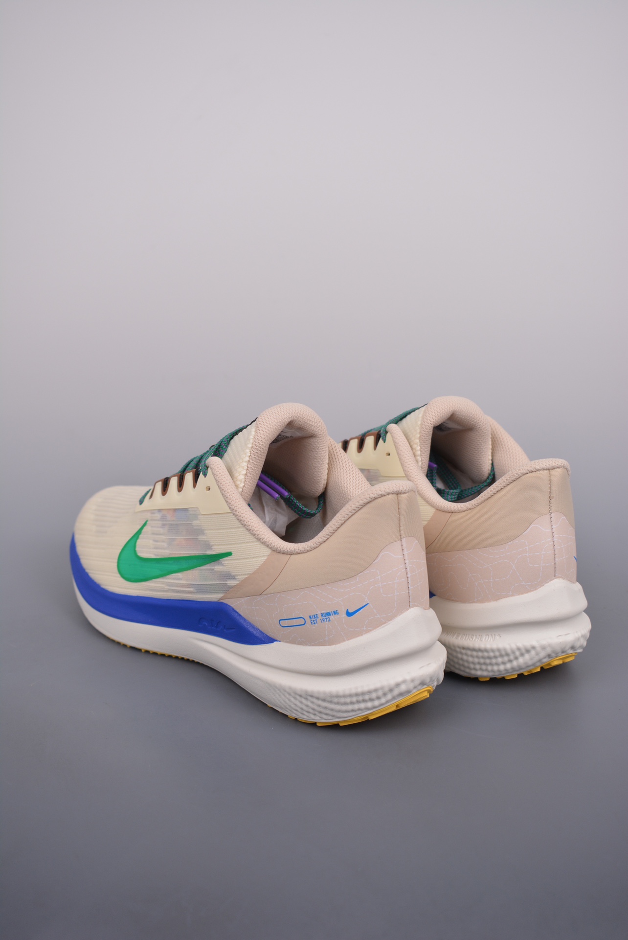 Nike Air Winflo 9 PRM [DV8997-100] Men Running Shoes - Image 8